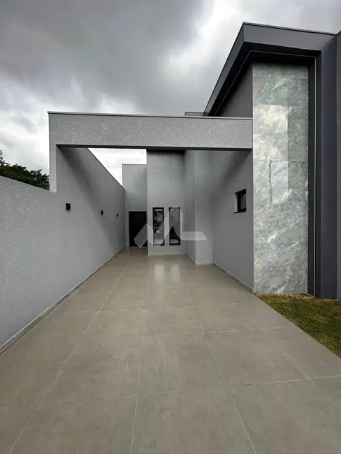 Foto 1 de Casa com 2 quartos à venda, 74m2 em Vila Industrial, Toledo - PR