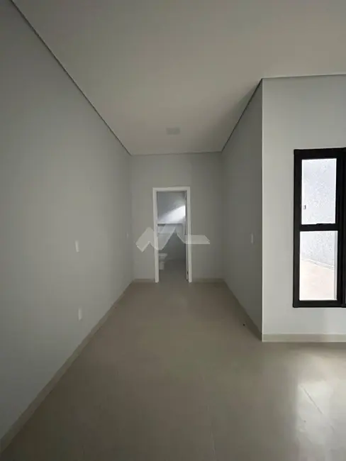 Casa com 2 quartos à venda, 74m2 em Vila Industrial, Toledo - PR - imagem 3 Foto 3 de Casa com 2 quartos à venda, 74m2 em Vila Industrial, Toledo - PR