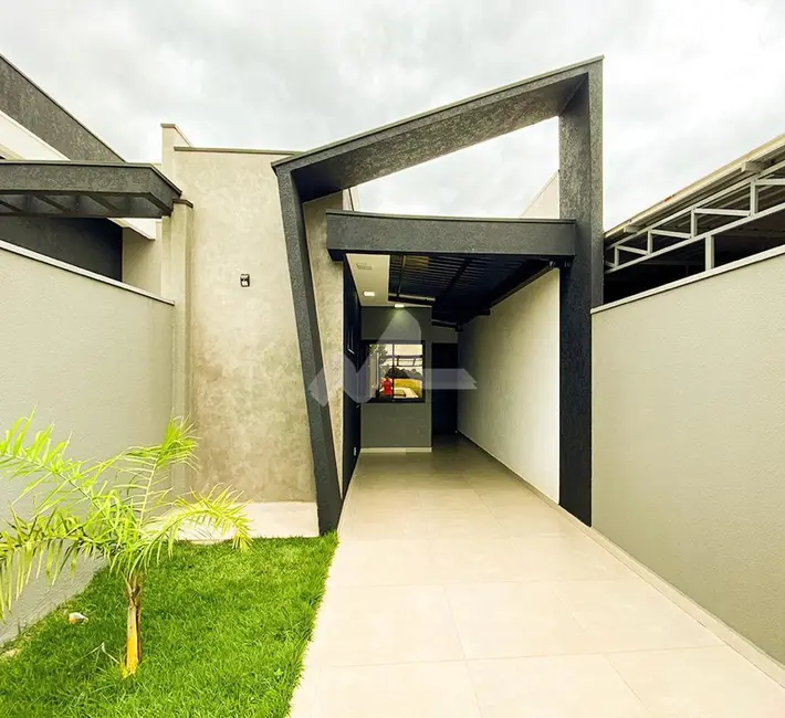 Foto 1 de Casa com 1 quarto à venda, 54m2 em Pinheirinho, Toledo - PR
