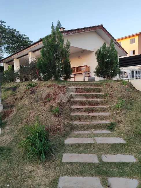 Apartamento com 2 quartos à venda, 52m2 em São Francisco, Toledo - PR - imagem 3 Foto 3 de Apartamento com 2 quartos à venda, 52m2 em São Francisco, Toledo - PR