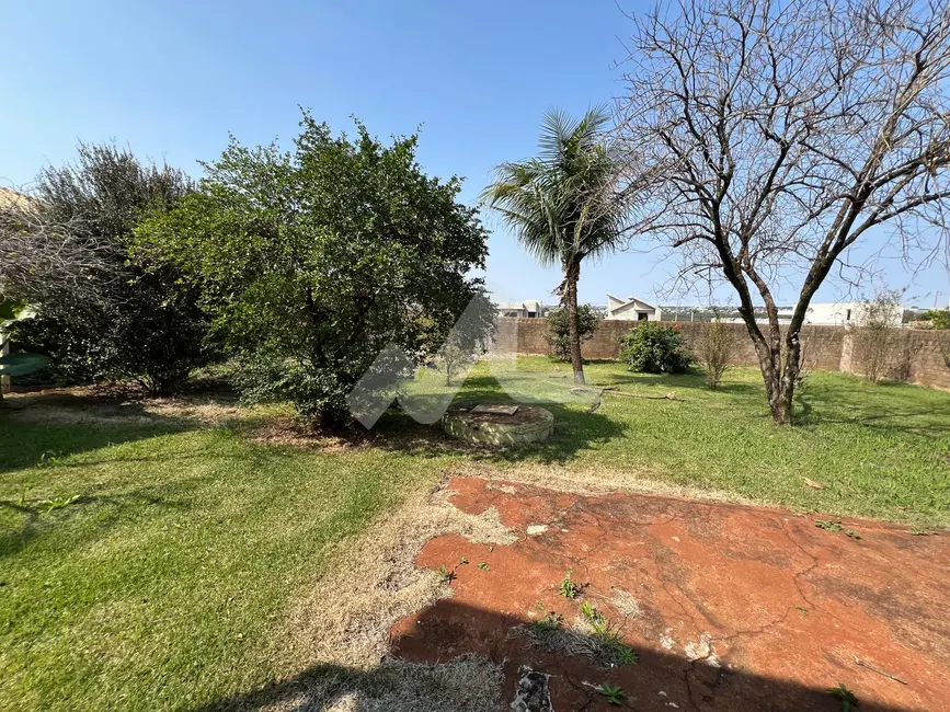 Foto 6 de Casa com 2 quartos à venda, 247m2 em Jardim Pancera, Toledo - PR