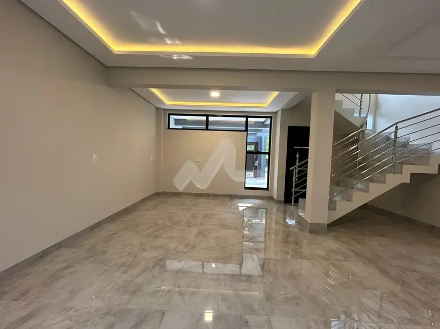 Sobrado com 2 quartos à venda, 113m2 em Vila Industrial, Toledo - PR - imagem 4 Foto 4 de Sobrado com 2 quartos à venda, 113m2 em Vila Industrial, Toledo - PR