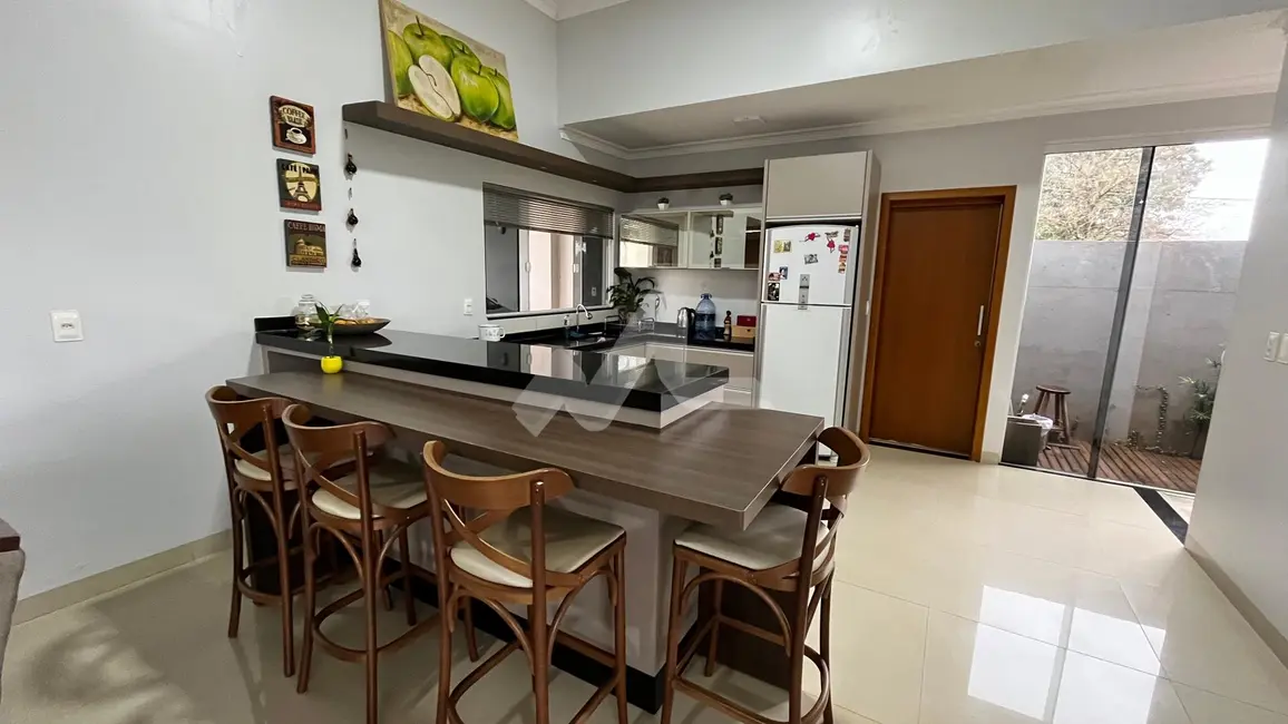 Casa com 2 quartos à venda, 120m2 em Jardim Pancera, Toledo - PR - imagem 8 Foto 8 de Casa com 2 quartos à venda, 120m2 em Jardim Pancera, Toledo - PR