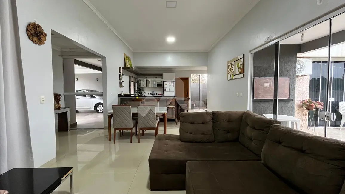 Casa com 2 quartos à venda, 120m2 em Jardim Pancera, Toledo - PR - imagem 7 Foto 7 de Casa com 2 quartos à venda, 120m2 em Jardim Pancera, Toledo - PR