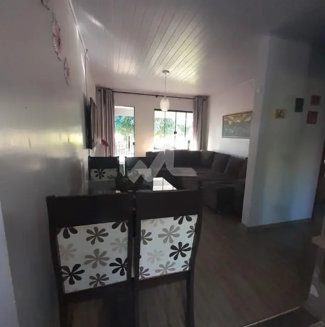 Casa com 2 quartos à venda, 86m2 em Toledo - PR - imagem 6 Foto 6 de Casa com 2 quartos à venda, 86m2 em Toledo - PR