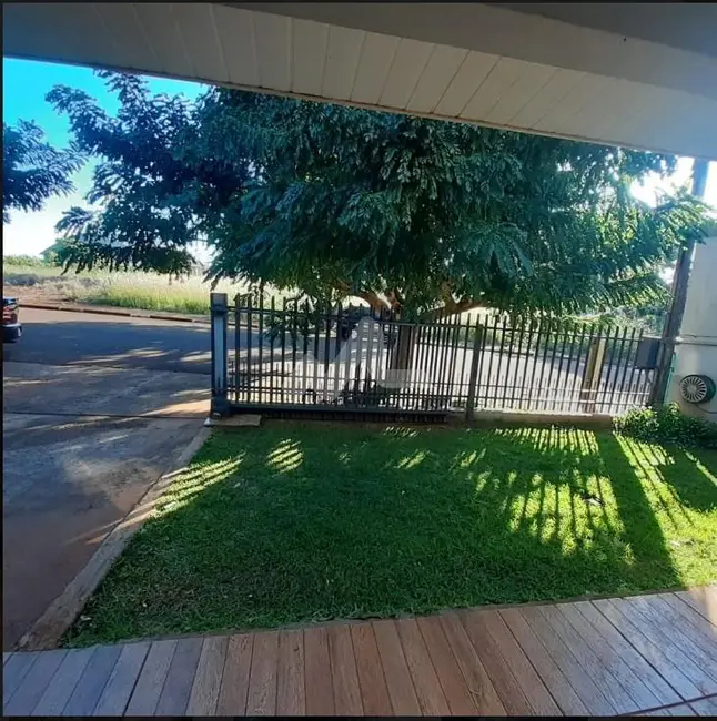 Casa com 2 quartos à venda, 86m2 em Toledo - PR - imagem 2 Foto 2 de Casa com 2 quartos à venda, 86m2 em Toledo - PR