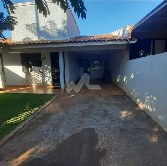 Casa com 2 quartos à venda, 86m2 em Toledo - PR - imagem 4 Foto 4 de Casa com 2 quartos à venda, 86m2 em Toledo - PR