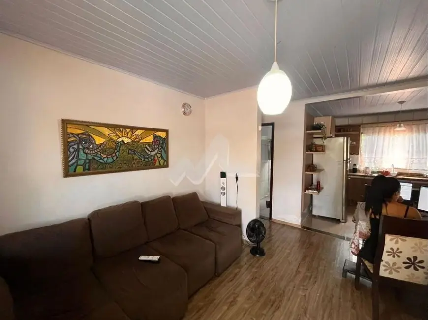 Casa com 2 quartos à venda, 86m2 em Toledo - PR - imagem 7 Foto 7 de Casa com 2 quartos à venda, 86m2 em Toledo - PR