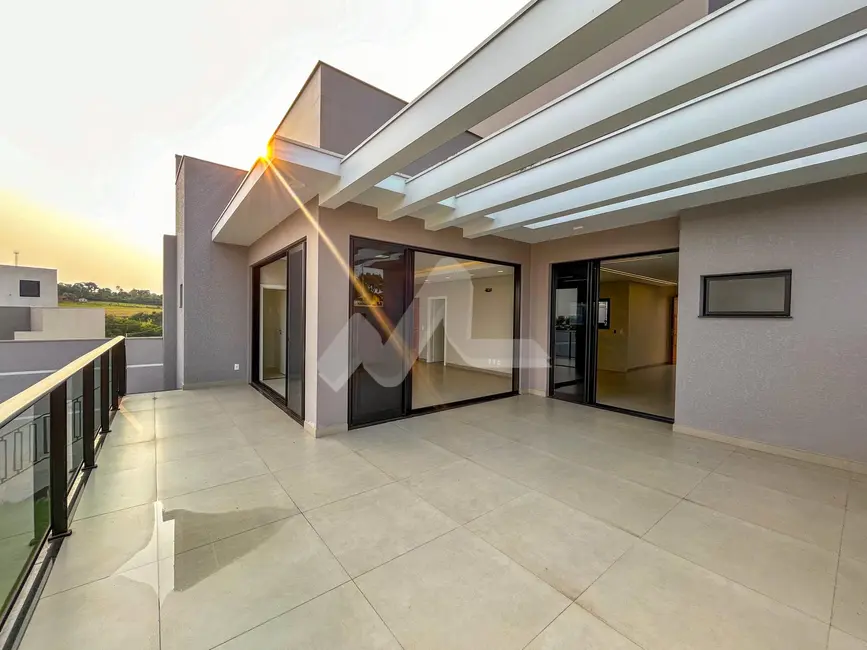 Sobrado com 2 quartos à venda, 212m2 em Centro, Toledo - PR - imagem 8 Foto 8 de Sobrado com 2 quartos à venda, 212m2 em Centro, Toledo - PR