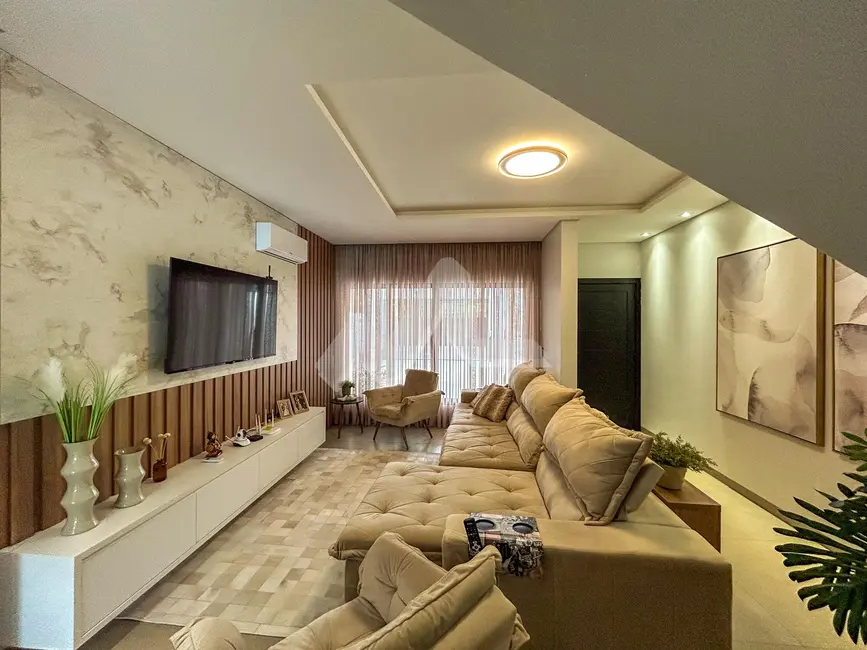 Sobrado com 2 quartos à venda, 200m2 em Jardim Concórdia, Toledo - PR - imagem 5 Foto 5 de Sobrado com 2 quartos à venda, 200m2 em Jardim Concórdia, Toledo - PR
