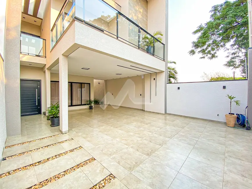 Sobrado com 2 quartos à venda, 200m2 em Jardim Concórdia, Toledo - PR - imagem 3 Foto 3 de Sobrado com 2 quartos à venda, 200m2 em Jardim Concórdia, Toledo - PR