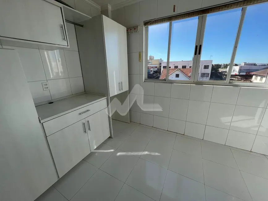Apartamento com 2 quartos à venda, 111m2 em Centro, Toledo - PR - imagem 8 Foto 8 de Apartamento com 2 quartos à venda, 111m2 em Centro, Toledo - PR