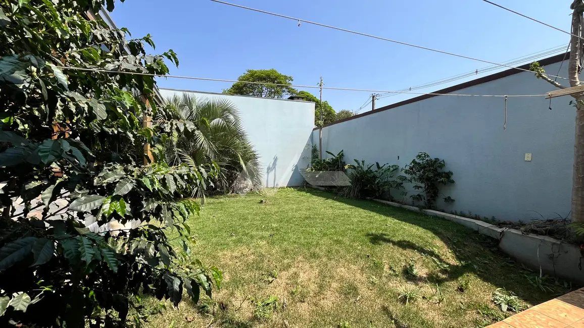 Casa com 3 quartos à venda, 117m2 em Vila Pioneiro, Toledo - PR - imagem 8 Foto 8 de Casa com 3 quartos à venda, 117m2 em Vila Pioneiro, Toledo - PR