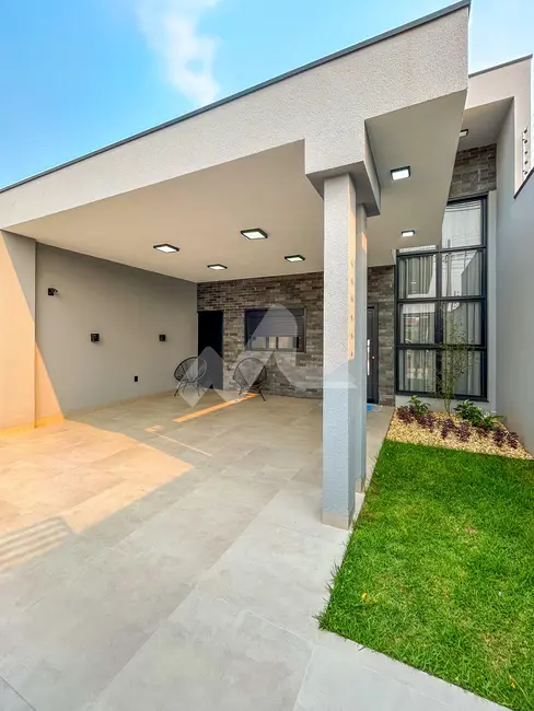 Foto 1 de Casa com 2 quartos à venda, 165m2 em Jardim Pancera, Toledo - PR