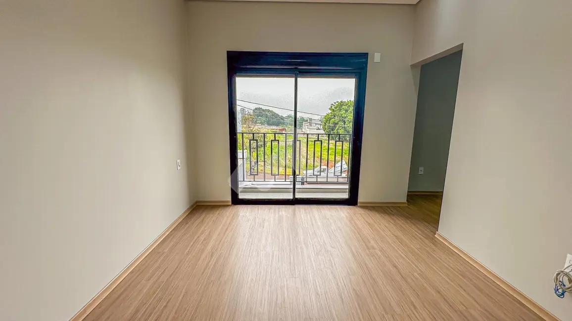 Sobrado com 3 quartos à venda, 200m2 em Tocantins, Toledo - PR - imagem 4 Foto 4 de Sobrado com 3 quartos à venda, 200m2 em Tocantins, Toledo - PR