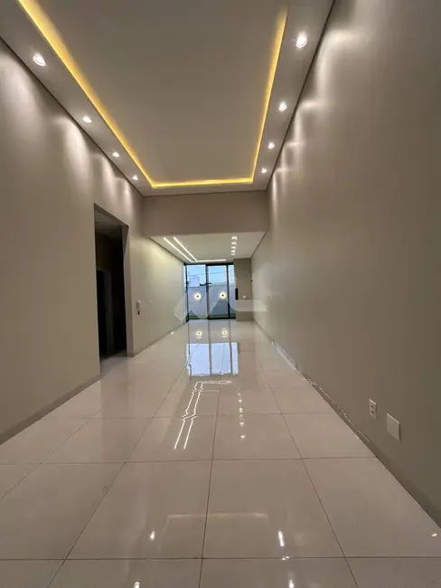 Casa com 2 quartos à venda, 120m2 em Tocantins, Toledo - PR - imagem 4 Foto 4 de Casa com 2 quartos à venda, 120m2 em Tocantins, Toledo - PR
