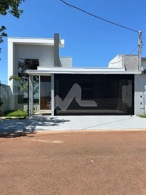 Foto 2 de Casa com 2 quartos à venda, 150m2 em Tocantins, Toledo - PR