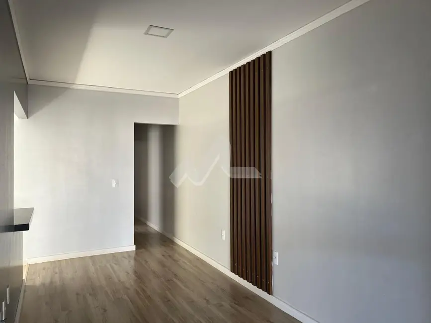 Casa com 2 quartos à venda, 54m2 em Toledo - PR - imagem 2 Foto 2 de Casa com 2 quartos à venda, 54m2 em Toledo - PR
