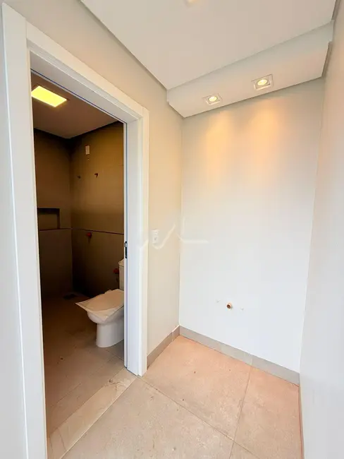 Sobrado com 2 quartos à venda, 334m2 em Jardim La Salle, Toledo - PR - imagem 3 Foto 3 de Sobrado com 2 quartos à venda, 334m2 em Jardim La Salle, Toledo - PR