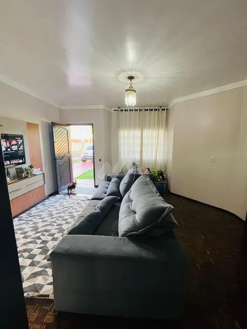 Casa com 2 quartos à venda, 130m2 em Jardim Pancera, Toledo - PR - imagem 5 Foto 5 de Casa com 2 quartos à venda, 130m2 em Jardim Pancera, Toledo - PR