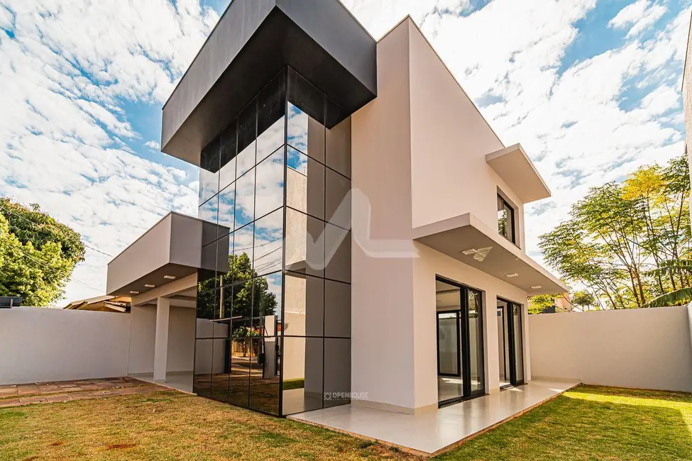 Foto 1 de Sobrado com 2 quartos à venda, 163m2 em Jardim Gisela, Toledo - PR