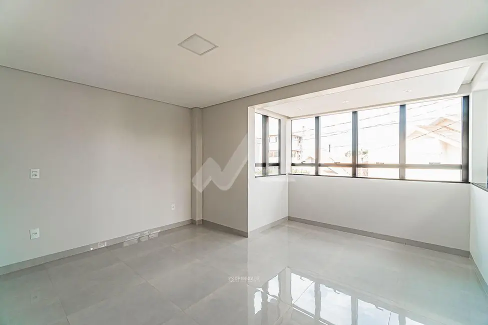 Sobrado com 2 quartos à venda, 163m2 em Jardim Gisela, Toledo - PR - imagem 9 Foto 9 de Sobrado com 2 quartos à venda, 163m2 em Jardim Gisela, Toledo - PR