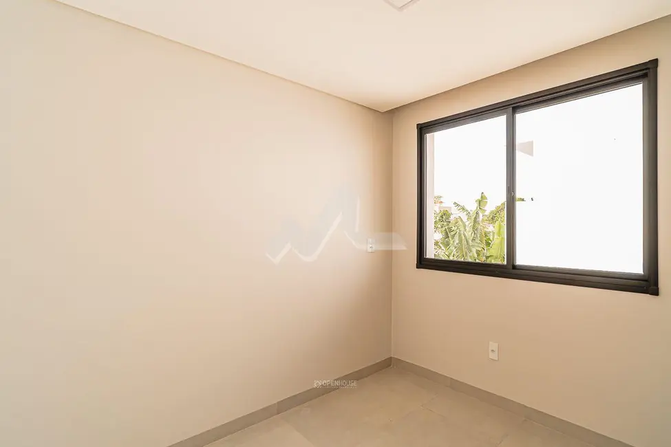 Sobrado com 2 quartos à venda, 163m2 em Jardim Gisela, Toledo - PR - imagem 5 Foto 5 de Sobrado com 2 quartos à venda, 163m2 em Jardim Gisela, Toledo - PR