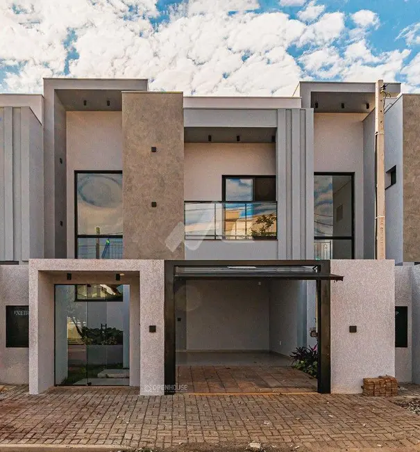 Sobrado com 3 quartos à venda, 119m2 em Jardim Gisela, Toledo - PR - imagem 3 Foto 3 de Sobrado com 3 quartos à venda, 119m2 em Jardim Gisela, Toledo - PR