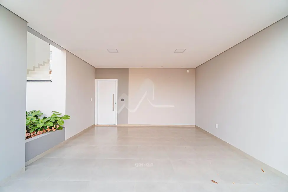 Sobrado com 3 quartos à venda, 119m2 em Jardim Gisela, Toledo - PR - imagem 7 Foto 7 de Sobrado com 3 quartos à venda, 119m2 em Jardim Gisela, Toledo - PR