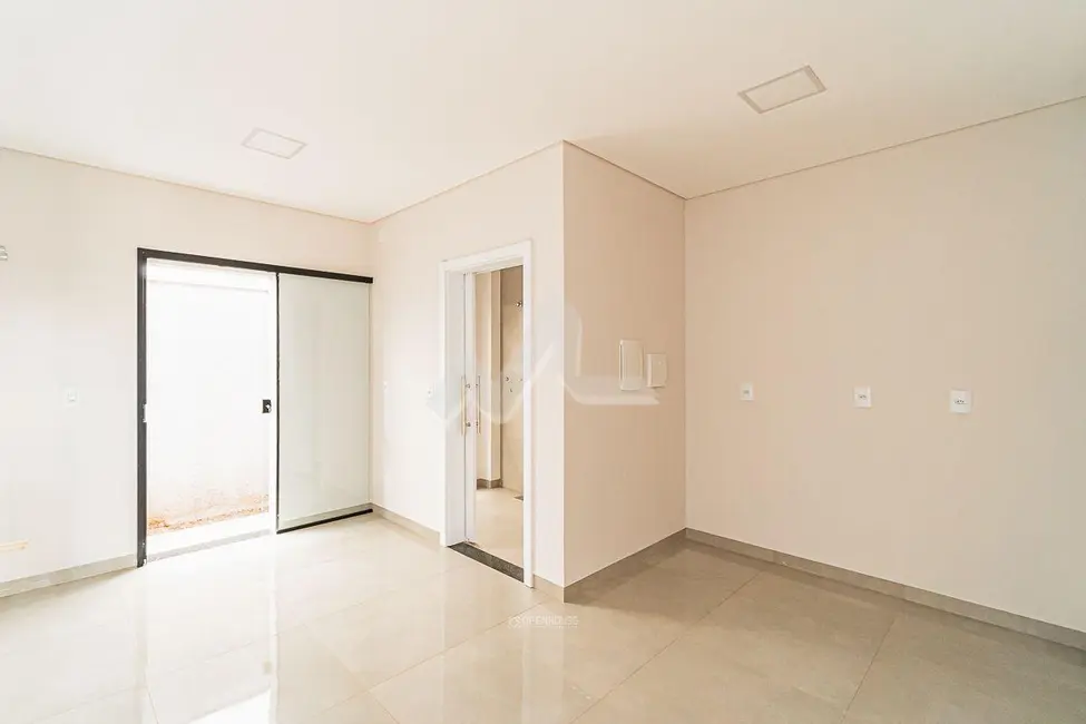 Sobrado com 3 quartos à venda, 119m2 em Jardim Gisela, Toledo - PR - imagem 9 Foto 9 de Sobrado com 3 quartos à venda, 119m2 em Jardim Gisela, Toledo - PR