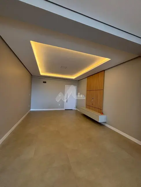 Foto 5 de Apartamento com 3 quartos à venda e para alugar, 130m2 em Centro, Toledo - PR