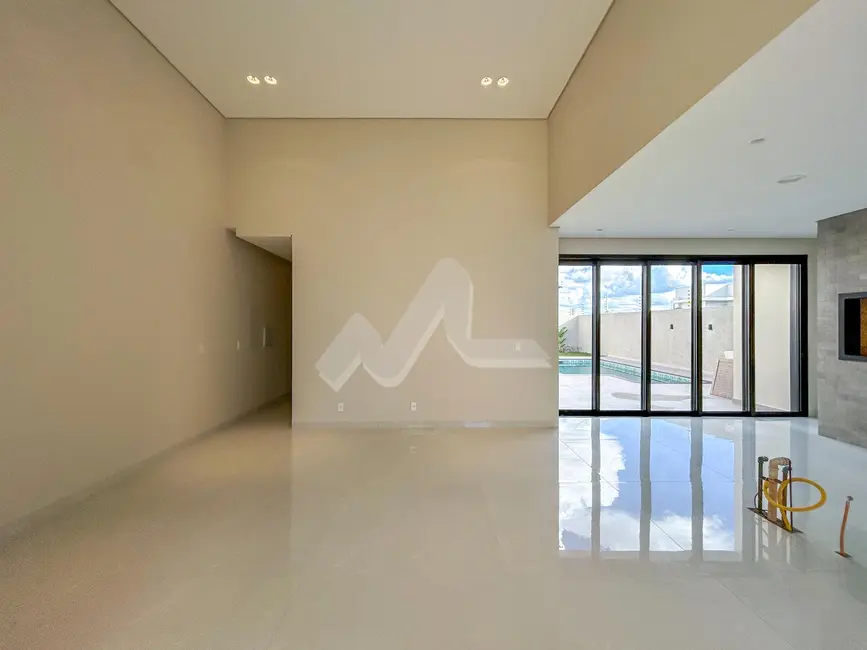 Casa com 1 quarto à venda, 171m2 em Vila Industrial, Toledo - PR - imagem 8 Foto 8 de Casa com 1 quarto à venda, 171m2 em Vila Industrial, Toledo - PR