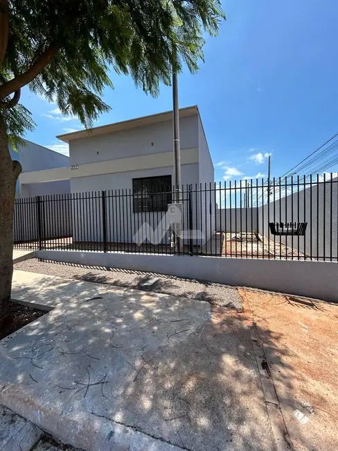 Foto 1 de Casa com 2 quartos à venda em São Francisco, Toledo - PR