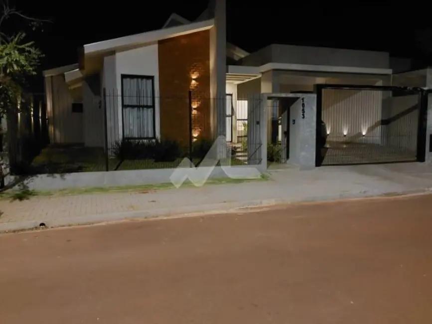 Foto 1 de Casa com 2 quartos à venda, 110m2 em Tocantins, Toledo - PR