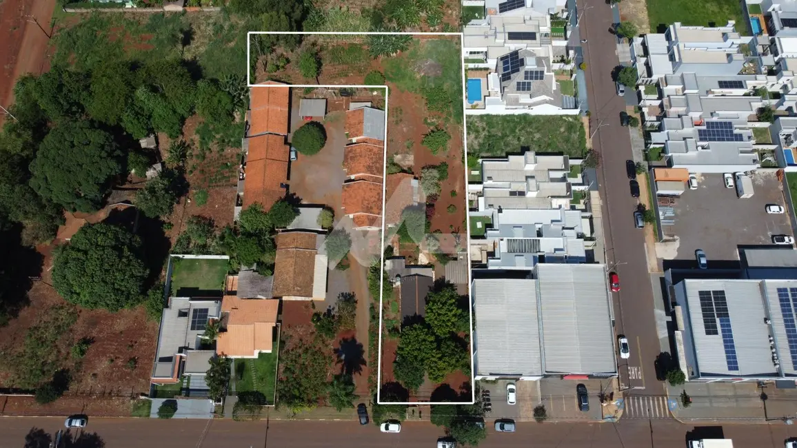 Foto 1 de Terreno / Lote à venda, 2130m2 em Jardim Gisela, Toledo - PR