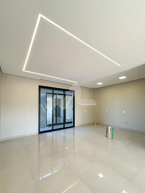 Sobrado com 2 quartos à venda, 257m2 em Vila Becker, Toledo - PR - imagem 7 Foto 7 de Sobrado com 2 quartos à venda, 257m2 em Vila Becker, Toledo - PR