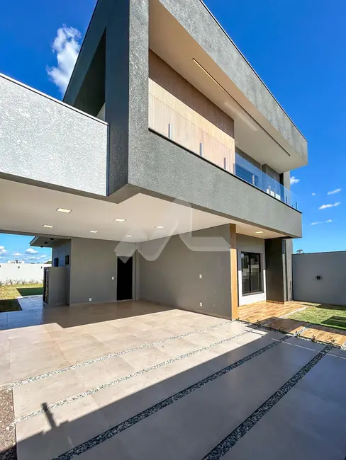 Foto 1 de Sobrado com 2 quartos à venda, 257m2 em Vila Becker, Toledo - PR