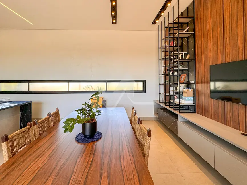 Foto 4 de Casa com 2 quartos à venda, 281m2 em Tocantins, Toledo - PR