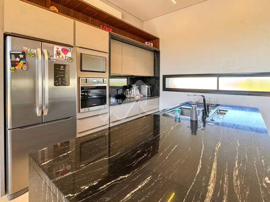 Foto 5 de Casa com 2 quartos à venda, 281m2 em Tocantins, Toledo - PR