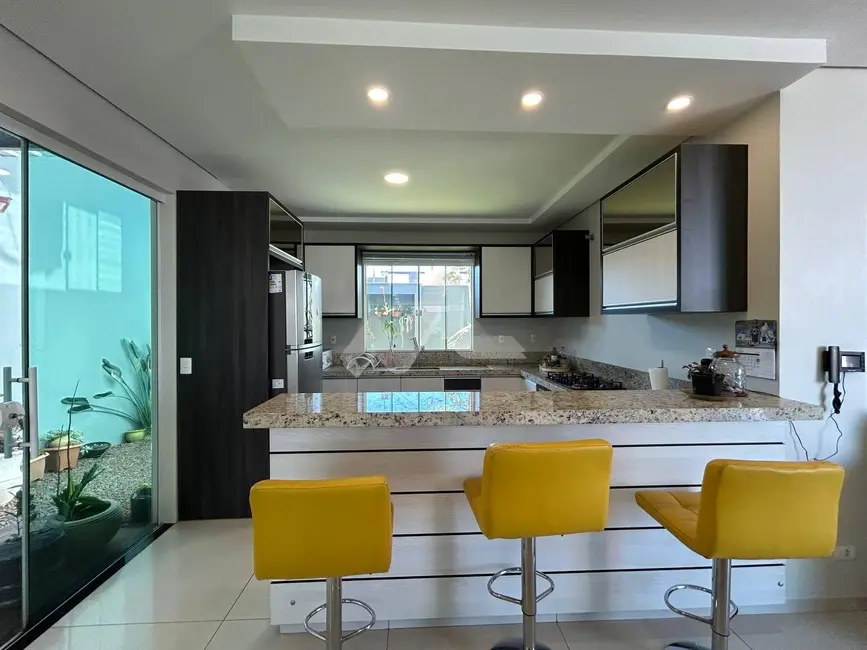 Foto 9 de Sobrado com 2 quartos à venda, 288m2 em Jardim Gisela, Toledo - PR