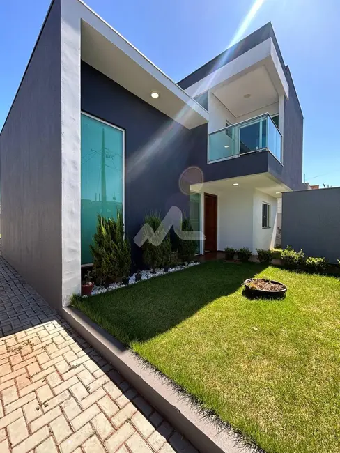 Foto 1 de Sobrado com 2 quartos à venda, 288m2 em Jardim Gisela, Toledo - PR