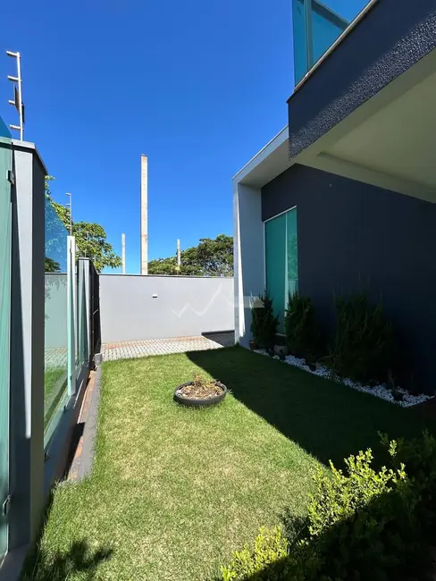 Foto 3 de Sobrado com 2 quartos à venda, 288m2 em Jardim Gisela, Toledo - PR