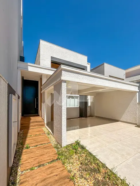 Foto 1 de Sobrado com 2 quartos à venda, 151m2 em Jardim Gisela, Toledo - PR