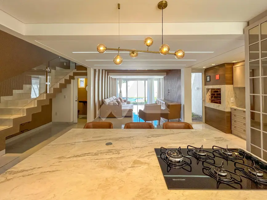 Sobrado com 2 quartos à venda, 151m2 em Jardim Gisela, Toledo - PR - imagem 7 Foto 7 de Sobrado com 2 quartos à venda, 151m2 em Jardim Gisela, Toledo - PR
