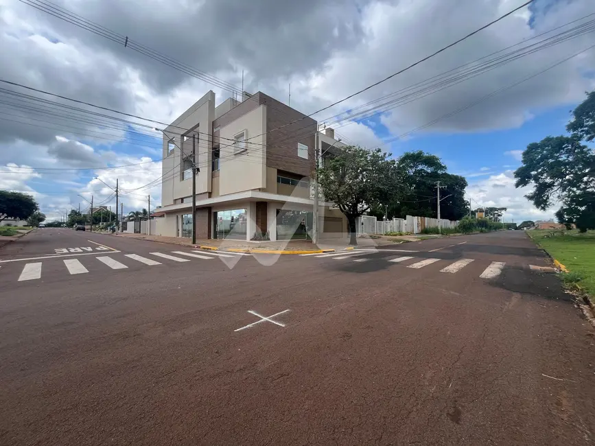 Foto 2 de Sala Comercial para alugar, 220m2 em Vila Becker, Toledo - PR