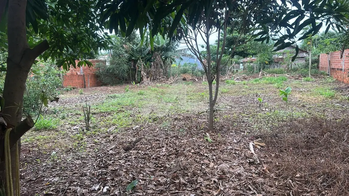 Casa com 2 quartos à venda, 100m2 em Toledo - PR - imagem 5 Foto 5 de Casa com 2 quartos à venda, 100m2 em Toledo - PR