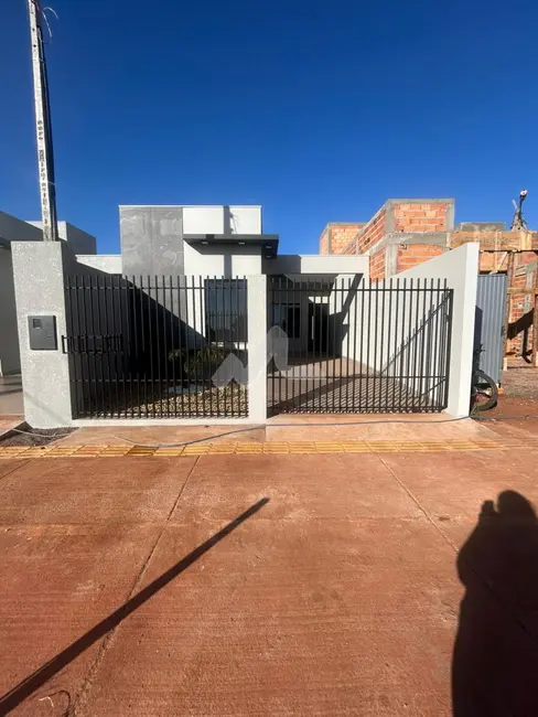 Casa com 3 quartos à venda, 73m2 em Jardim Coopagro, Toledo - PR - imagem 1 Foto 1 de Casa com 3 quartos à venda, 73m2 em Jardim Coopagro, Toledo - PR