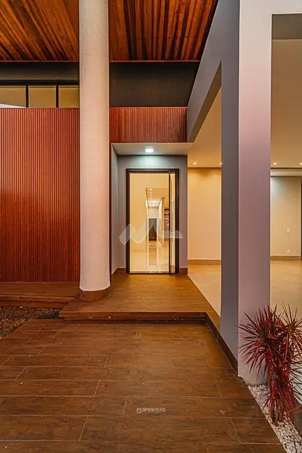 Casa com 3 quartos à venda, 230m2 em Vila Industrial, Toledo - PR - imagem 6 Foto 6 de Casa com 3 quartos à venda, 230m2 em Vila Industrial, Toledo - PR