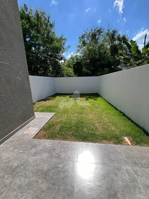 Sobrado com 2 quartos à venda, 129m2 em Jardim Gisela, Toledo - PR - imagem 4 Foto 4 de Sobrado com 2 quartos à venda, 129m2 em Jardim Gisela, Toledo - PR