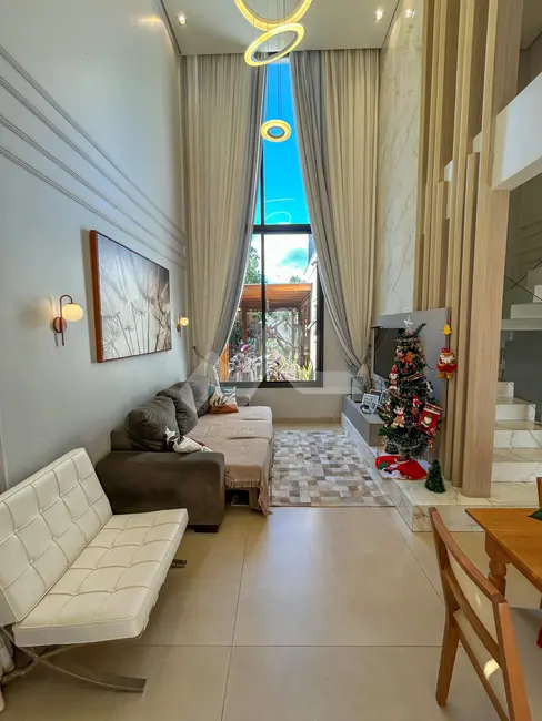 Sobrado com 2 quartos à venda, 264m2 em Tocantins, Toledo - PR - imagem 7 Foto 7 de Sobrado com 2 quartos à venda, 264m2 em Tocantins, Toledo - PR